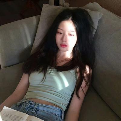 小直是小学五年级生